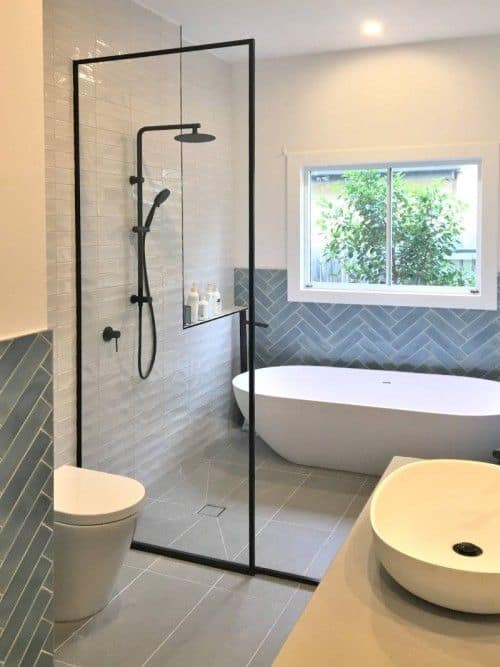 Black frame shower screen Melbourne