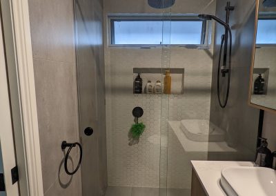 Sliding Shower Screens