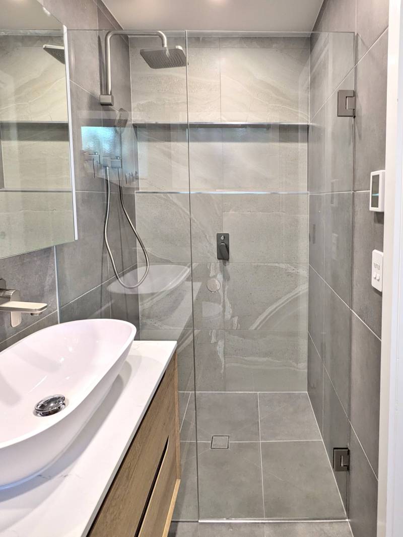 Frameless shower screen installed in Macedon ensuite bathroom