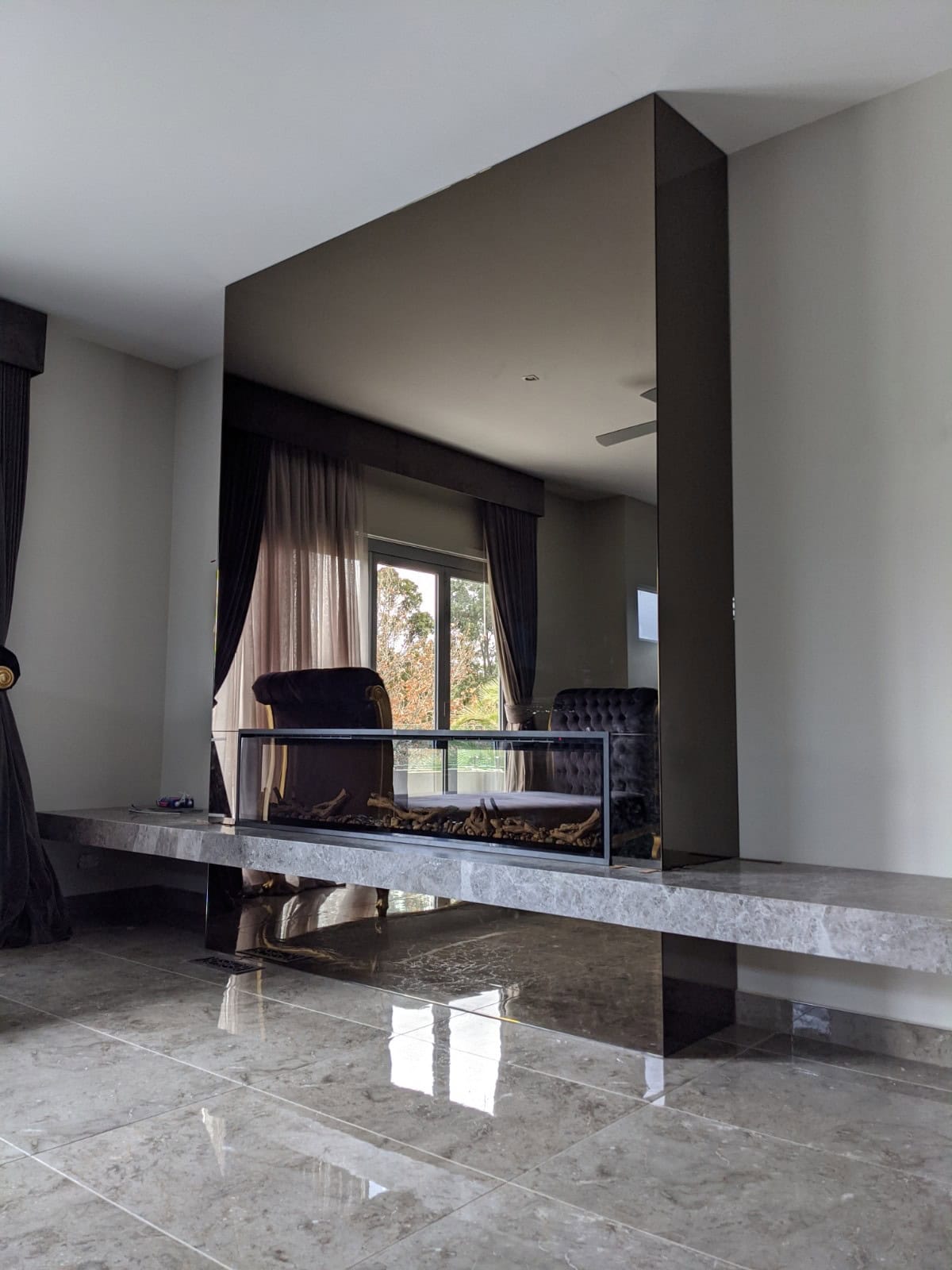 Mirror splashback installation in a Melbourne kitchen renovation