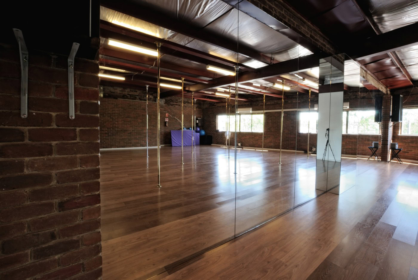Large gym mirror installation in Melbourne